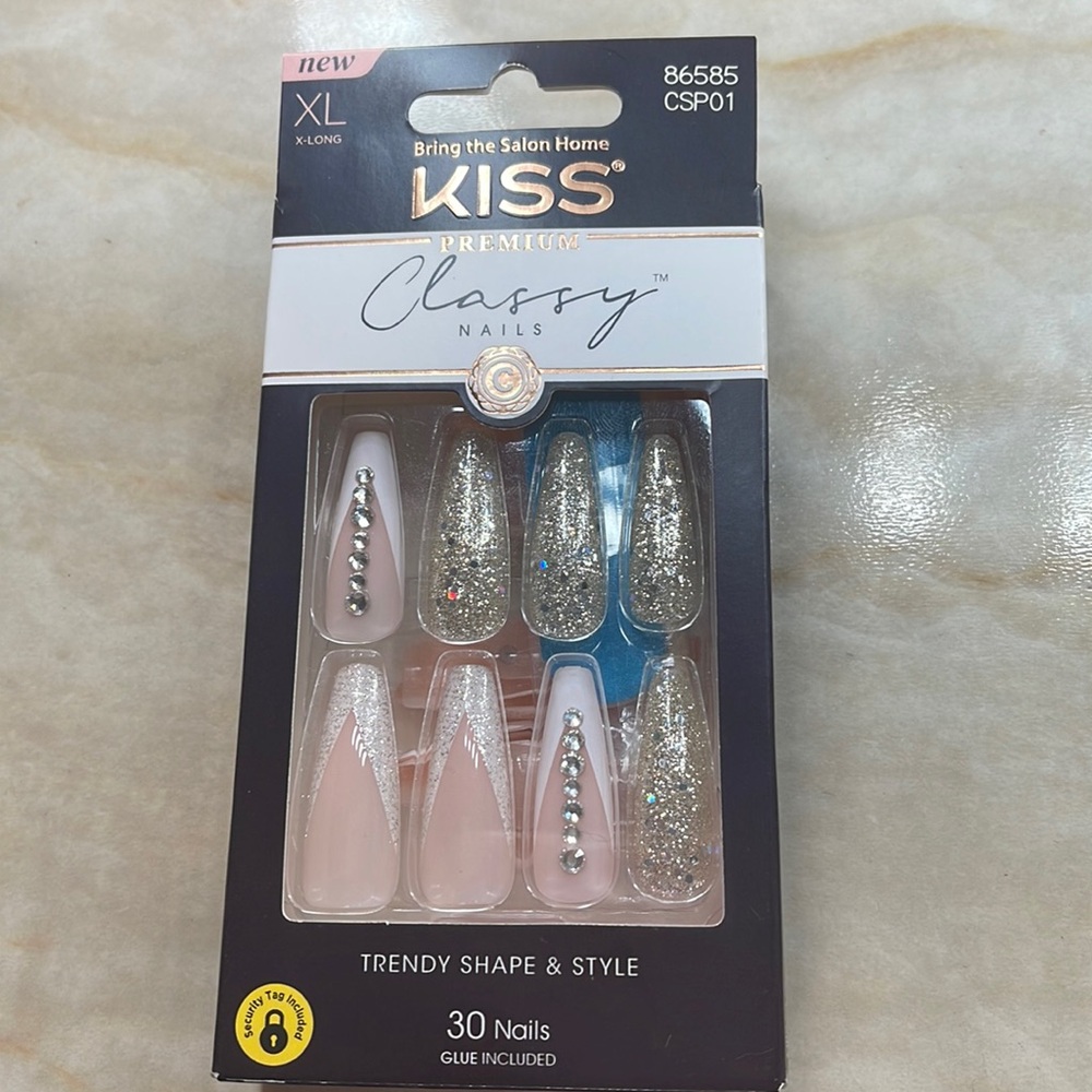 KISS Premium Classy Nails XL